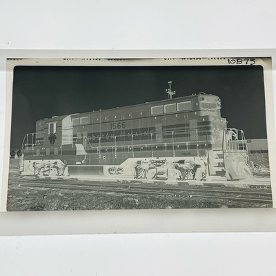 Railroad Negative Boston & Maine B&M #1566 DSL-RDSW DRS-3d Salem, MA 5/10/58
