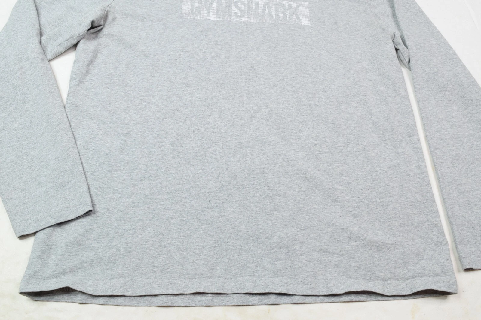gymshark logo long sleeve crew neck slim fit gym shirt
