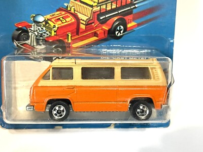 1979-80 Hot Wheels Sunagon Van #3251 HK - (VW Volkswagen w/Brown Motorcycle)