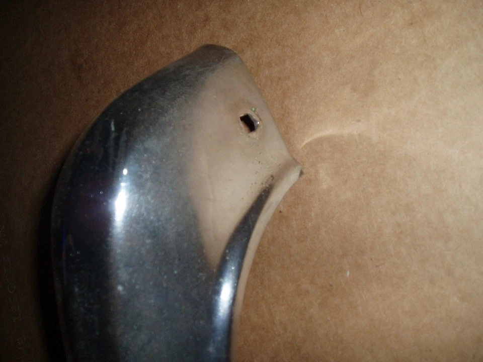 Mazda rx3 *FACRORY-TRASERO-PARACHOQUES-EXTREMO DERECHO**HTF**1972-1973 Foto 4 de 4