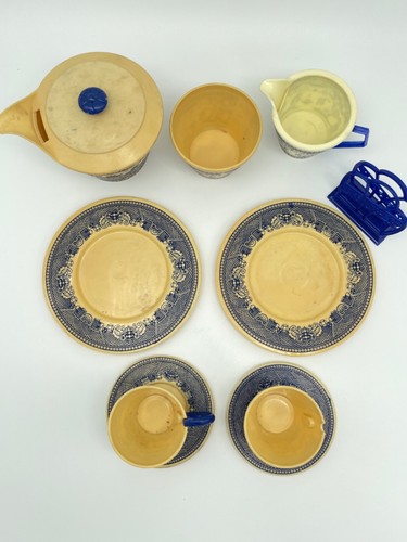 RARE Vtg MCM Banner USA Plastic Toy Dishes Tea Set Blue Willow China 11pc Lot - Picture 2 of 15