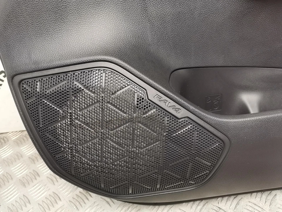 Toyota RAV 4 MK5 XA50 2019-2023 RH UK Drivers Side Front Door Card Trim Panel - Image 3 of 4