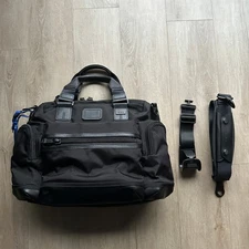 NWOT Tumi Alpha Bravo Brooks Slim Brief Messenger Bag - Black / Blue - FREE SHIP