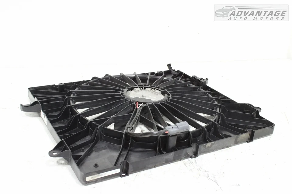 Buick Enclave 2018-2021 motor 3,6 L radiador ventilador de refrigeración motor y cubierta OEM Foto 3 de 4