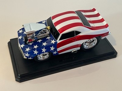 マッスル・マシーン（Muscle Machines1/18スケールの「1969年 Muscle Machines 1969 '69 Chevy Camaro Z/28 Street Rod 1:18 Scale