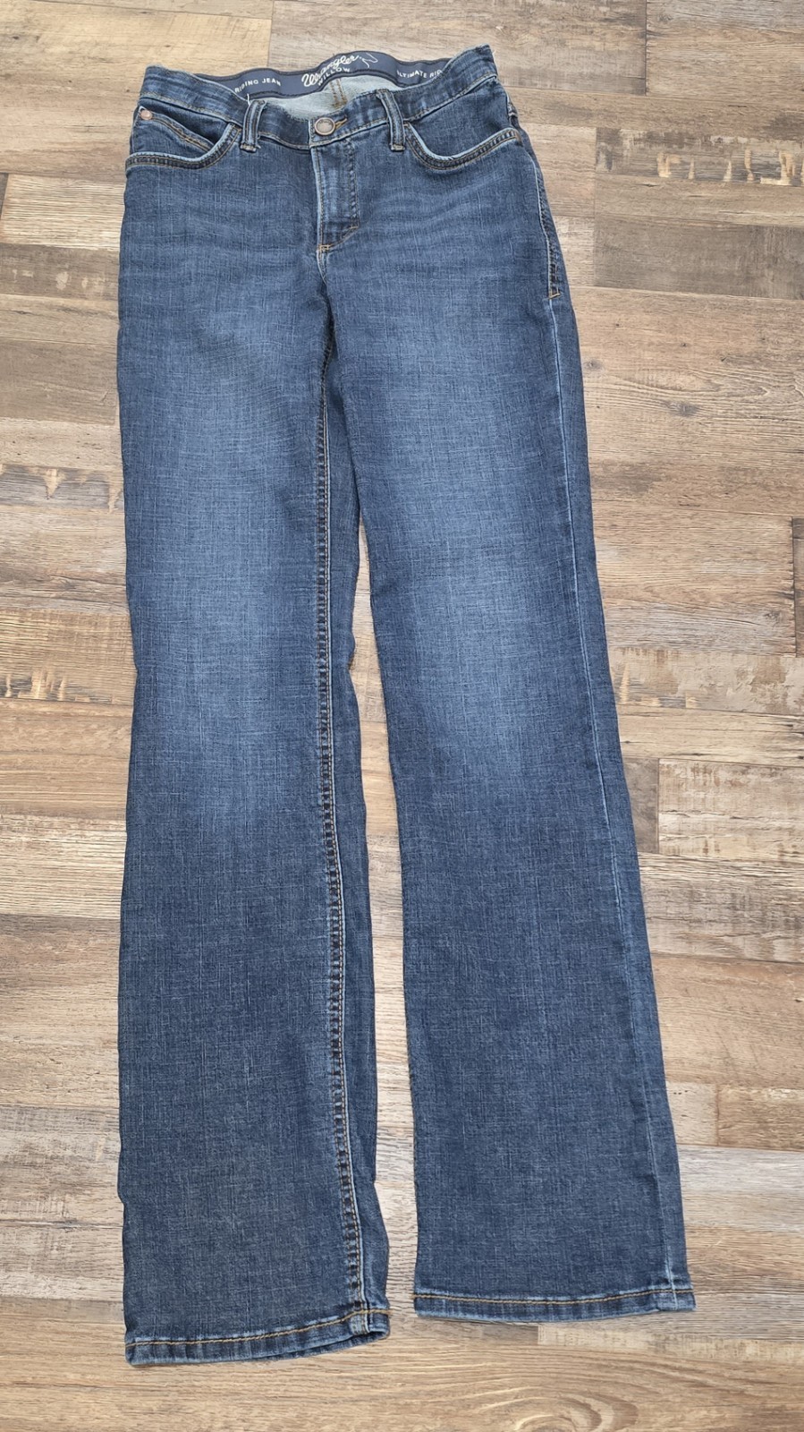 Women's Wranglers Willow Riding Jeans Size 27/3 X 38