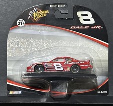 Dale Earnhardt Jr 8 - Budweiser - 1:64 - Winners Circle - NASCAR - 2006 - New