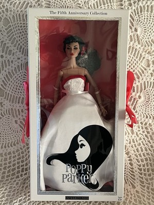 That Holiday Feeling! Poppy Parker Dressed Doll