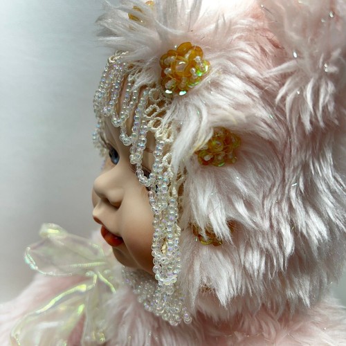 Tradizioni Neve Baby Pearl Bear Bambola Seymour Mann 17" - Foto 15 di 22