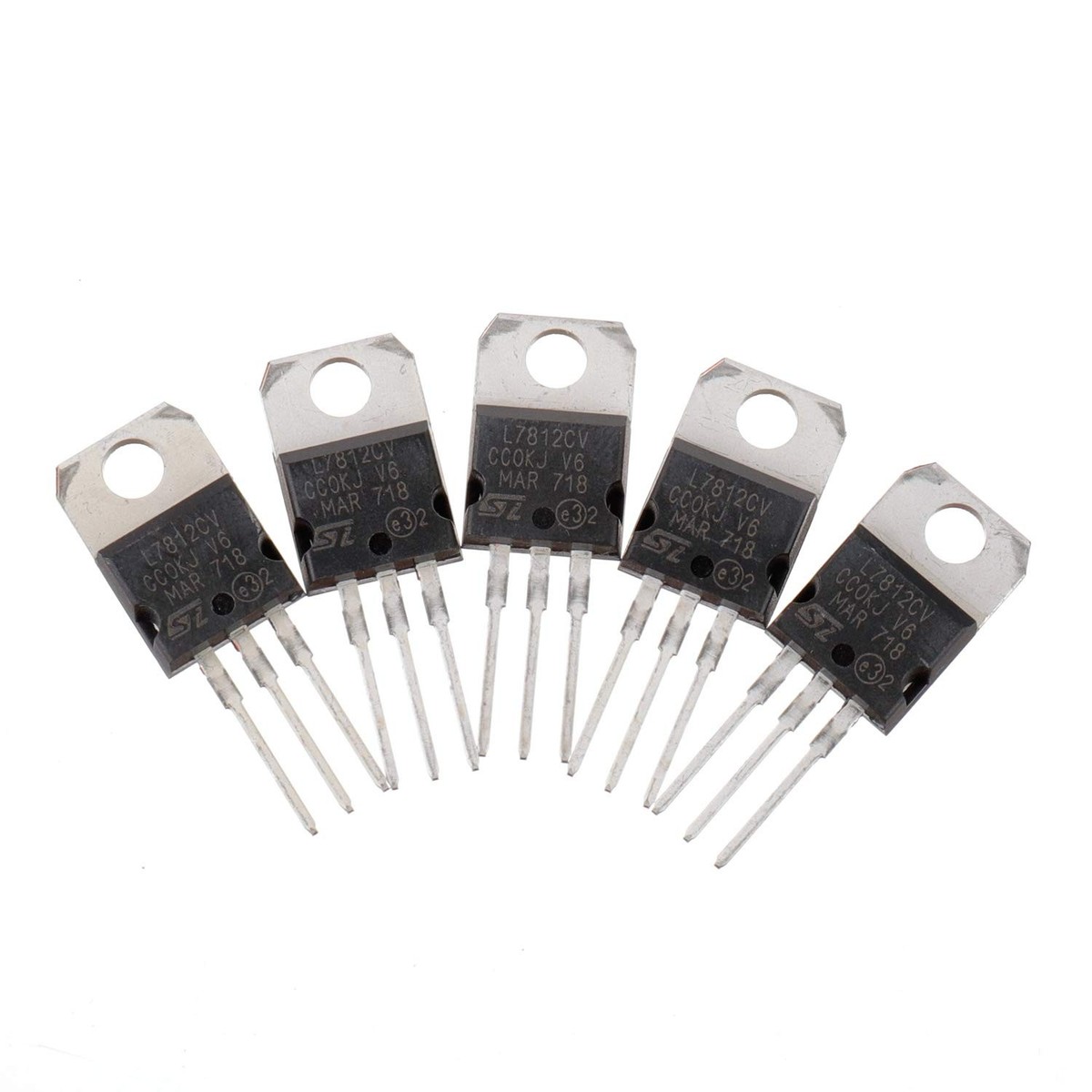 IC L7812CV TO-220 L7812 LM7812 7812 Regolatori Tensione Positivi - Lotto 5 Pezzi