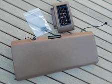 88-94 GMC Chevrolet Truck C1500 Silverado Suburban Sierra Glove Box Kit (BROWN)