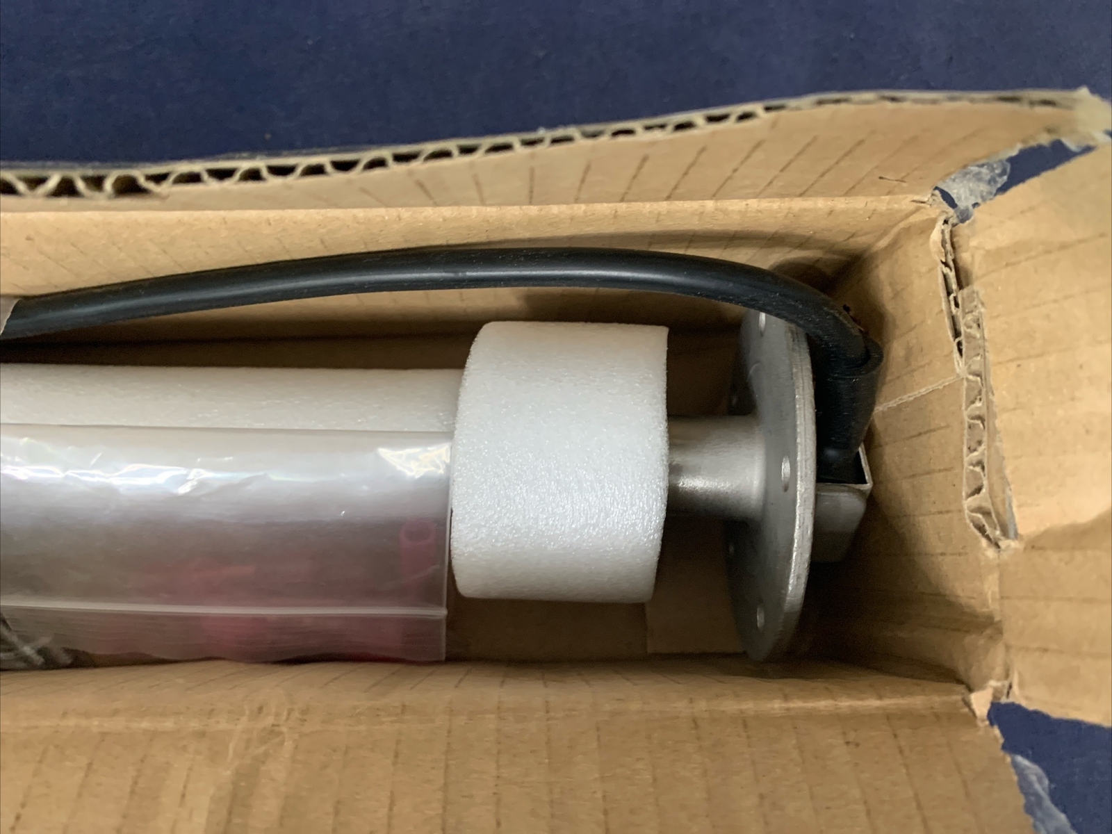 Rupse Fuel Level Sensor & Fuel Gauge For Boats Model A5E300 Voltage 9