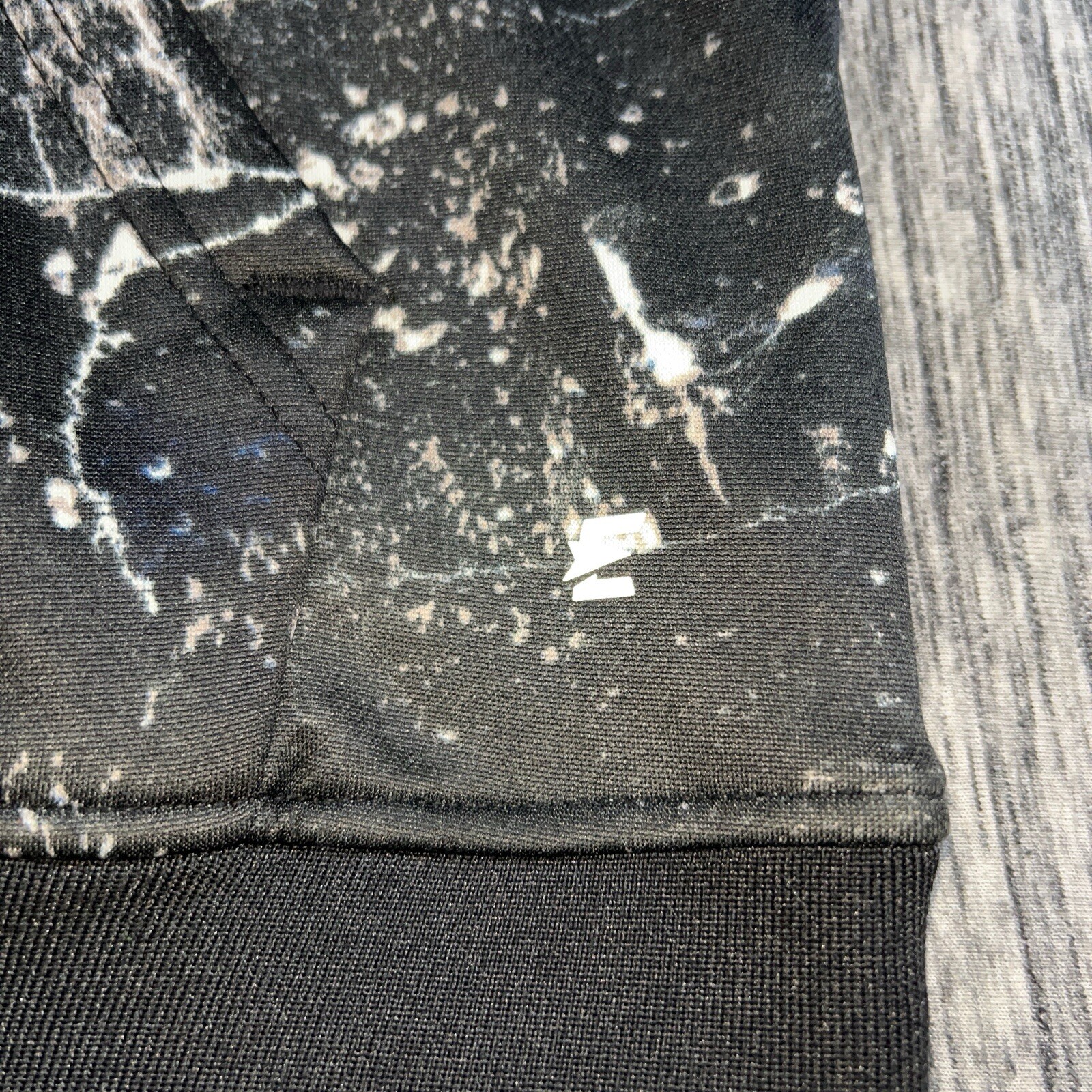 Eastbay Water Resistant Hoodie Size Large Reflective Pocketed 100% Polyester