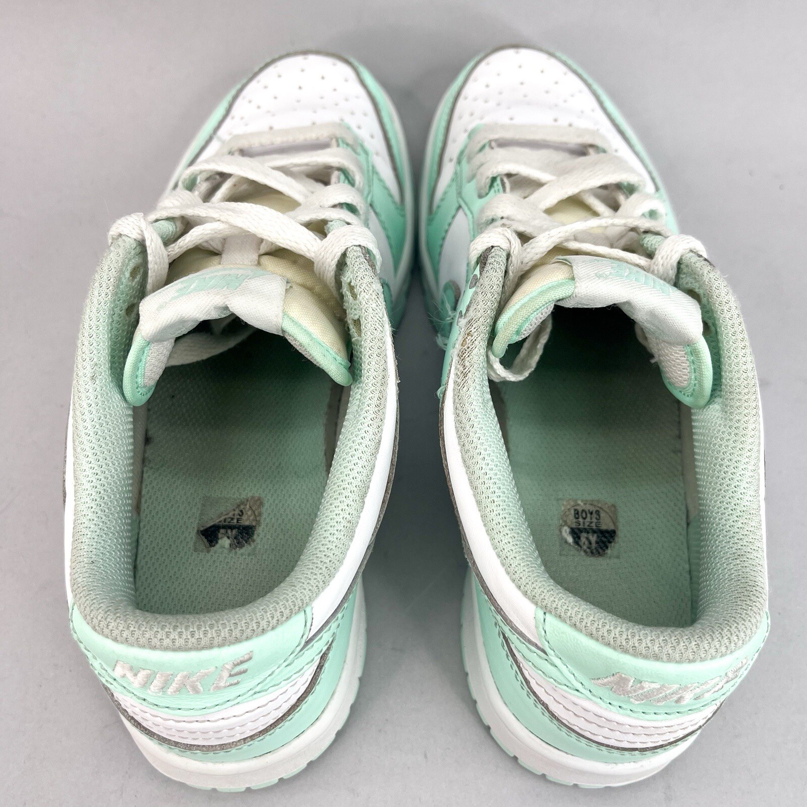 Nike Kids Size 5Y Dunk Low GS Mint Foam White Green Sneakers Shoes FZ3534-100 thumbnail 6