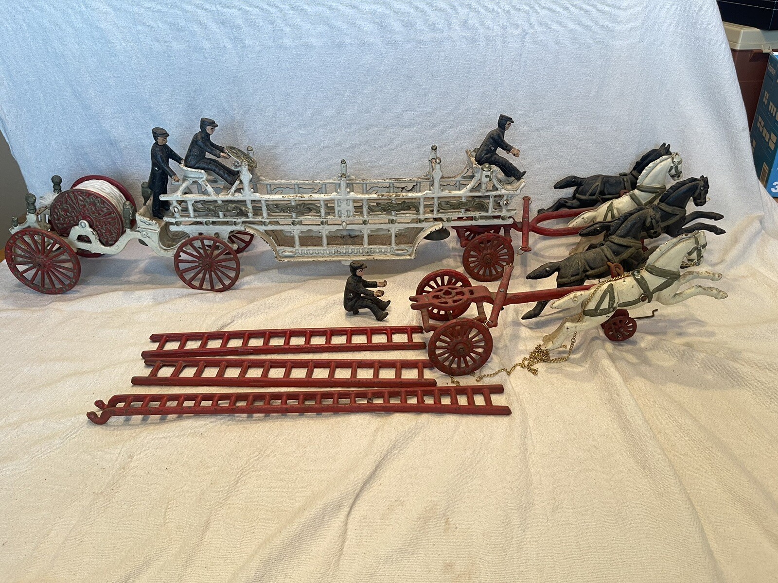 Picture 1 of 24