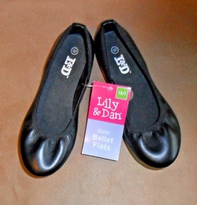 girls black ballet flats