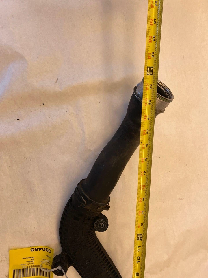 Volkswagen Jetta 2010 excepto GLI intercooler de aire tubo de presión usado Foto 4 de 4