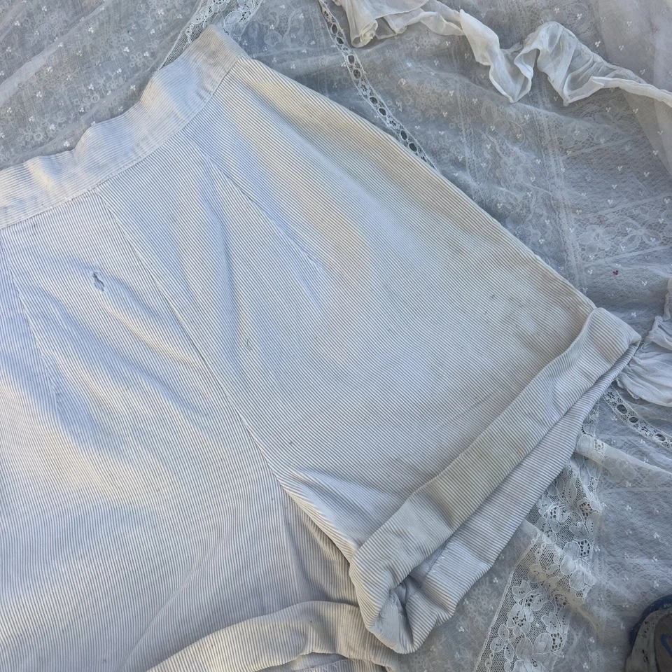 Vintage 1940s White Corduroy Shorts Senior Cords  Sportswear Separates Jantzen - Image 4 of 4