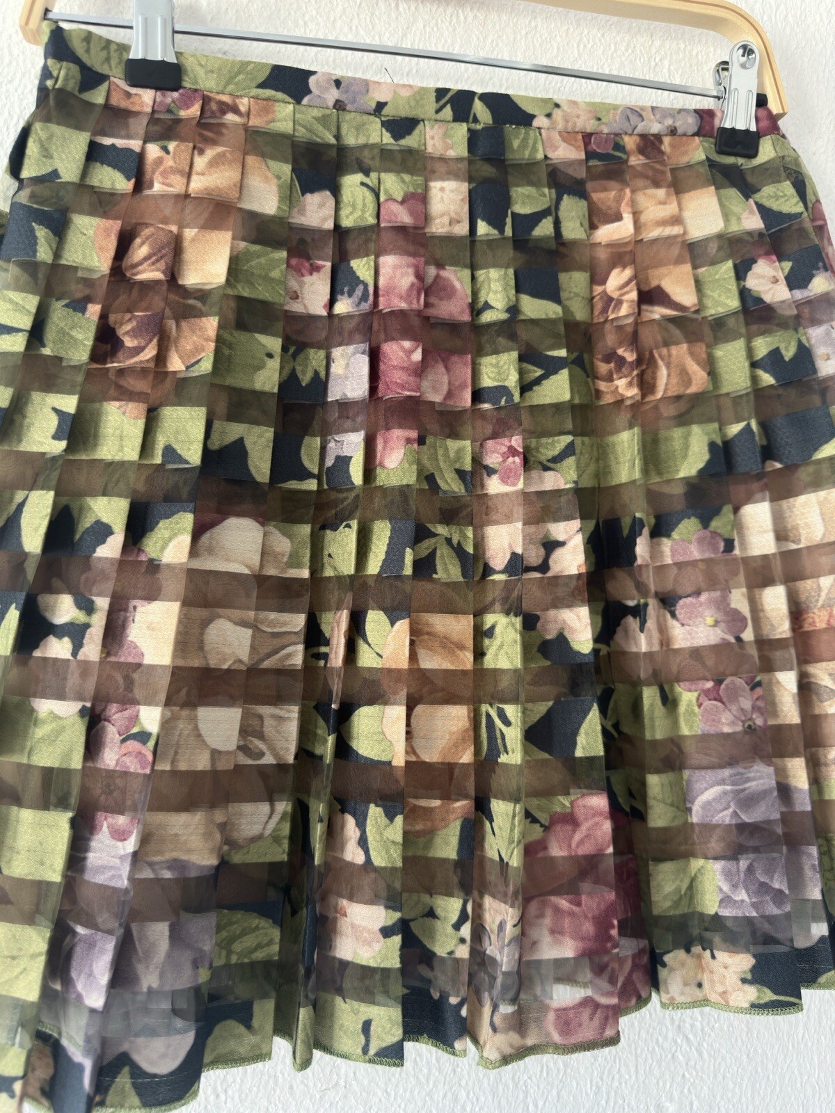 Zara Basic Skirt Pleated Mini Size Medium Multico… - image 7