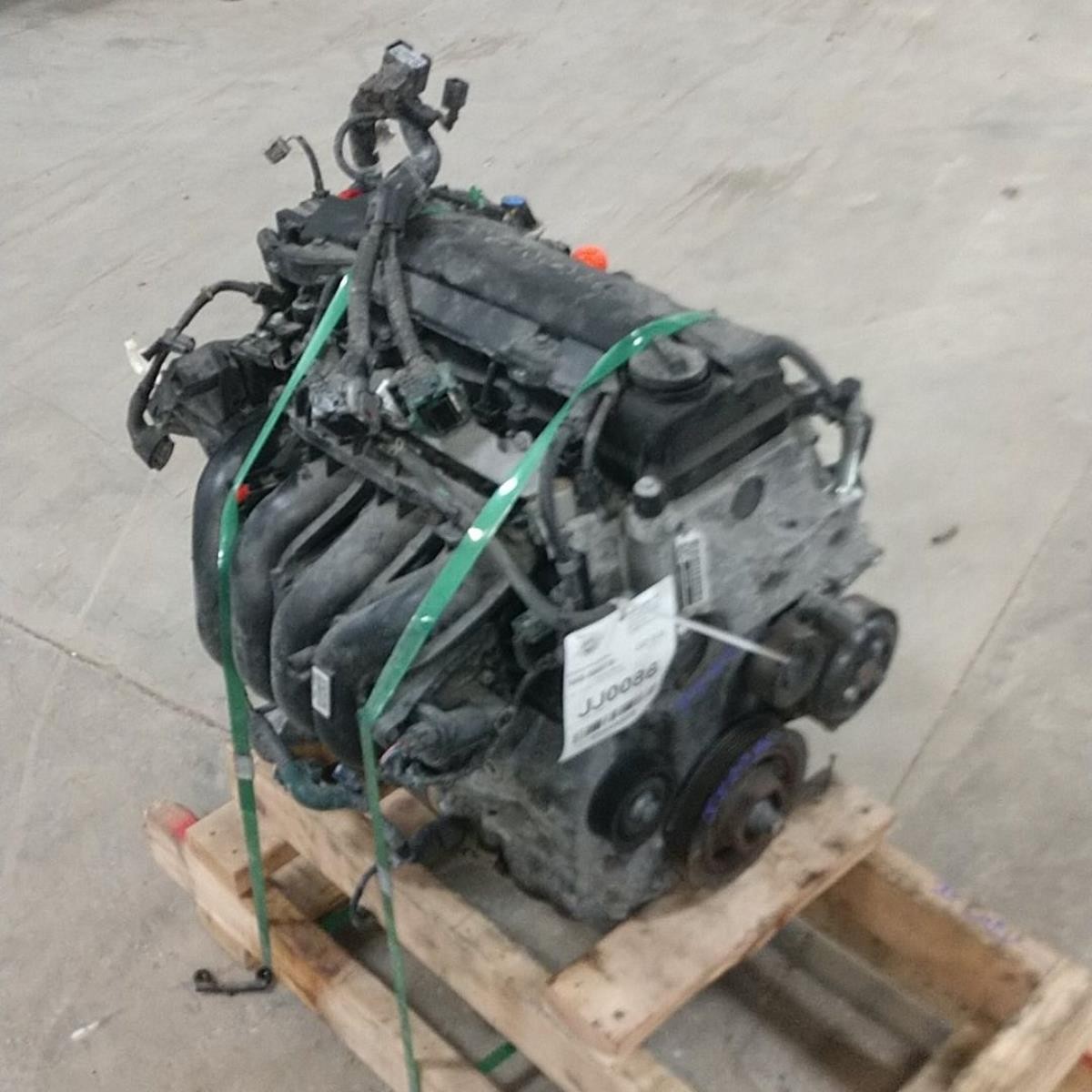 Engine / Motor For Hr-V 1.8L AT Runs Nice 81K