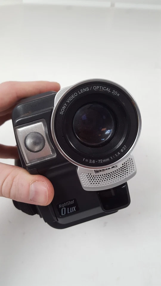 Sony Handycam Vision CCD-TRV59E Hi8 Camcorder 560x Zoom NightShot PAL - Image 3 of 4