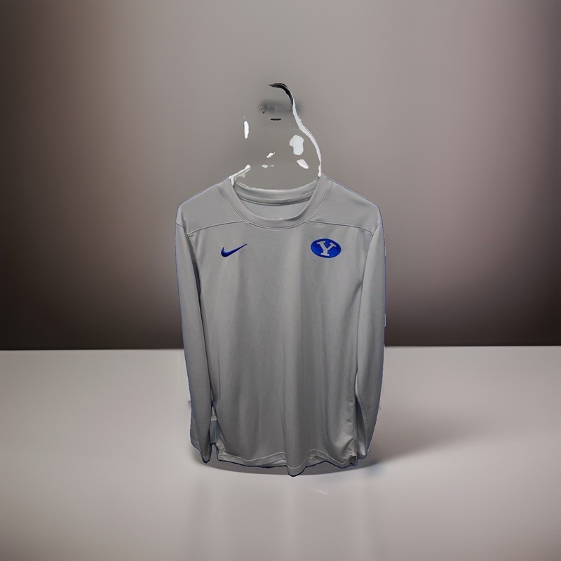 BYU Cougars - Nike Dri-Fit - LS Pullover Shirt - Medium in EUC