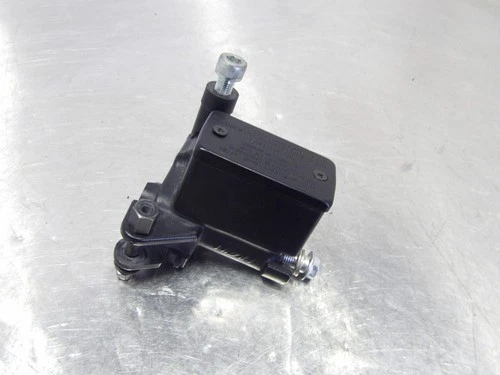 CYLINDER ASSY, FRONT MASTER