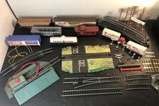 Vintage Tyco HO Scale Train Set Lot UNTESTED - As Is -READ DESCRIPTION 