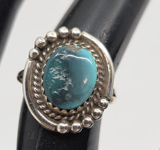 Beautiful Green Turquoise Sterling Silver Navajo Ring Size 4.75 Small Petite