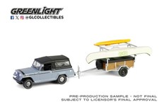 1/64 1968 Jeepster Commando SC-1 mit Trailer Rack, Kanu und Kajak 32320-B