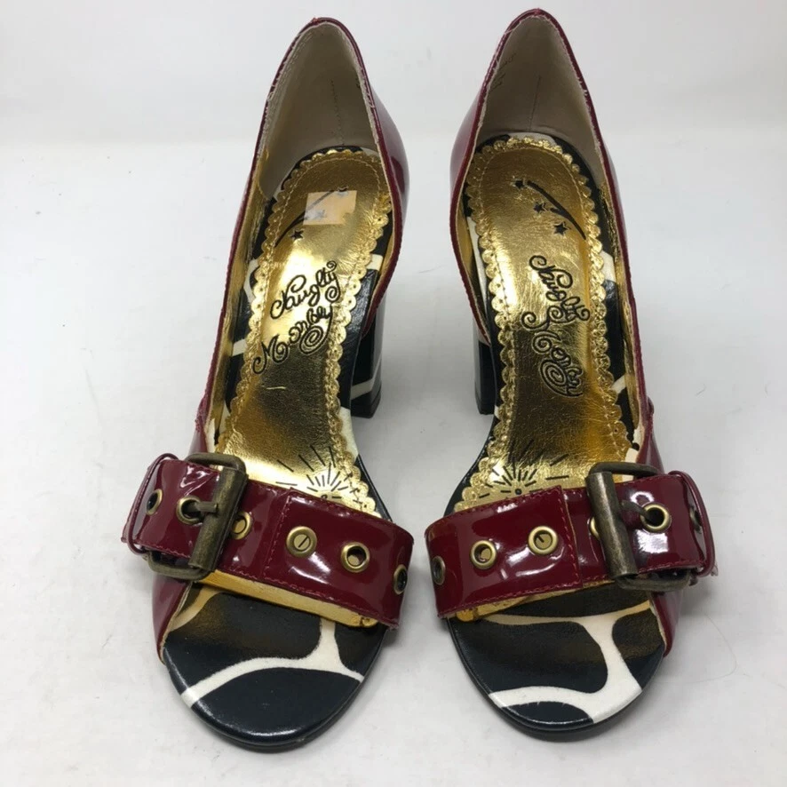 Tacones altos Naughty Monkey charol rojo estampado de vaca sin cordones para mujer 7 Foto 3 de 4