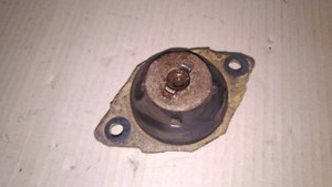 VW Golf 2 Original Lager für hintere Getriebestütze 867199383A