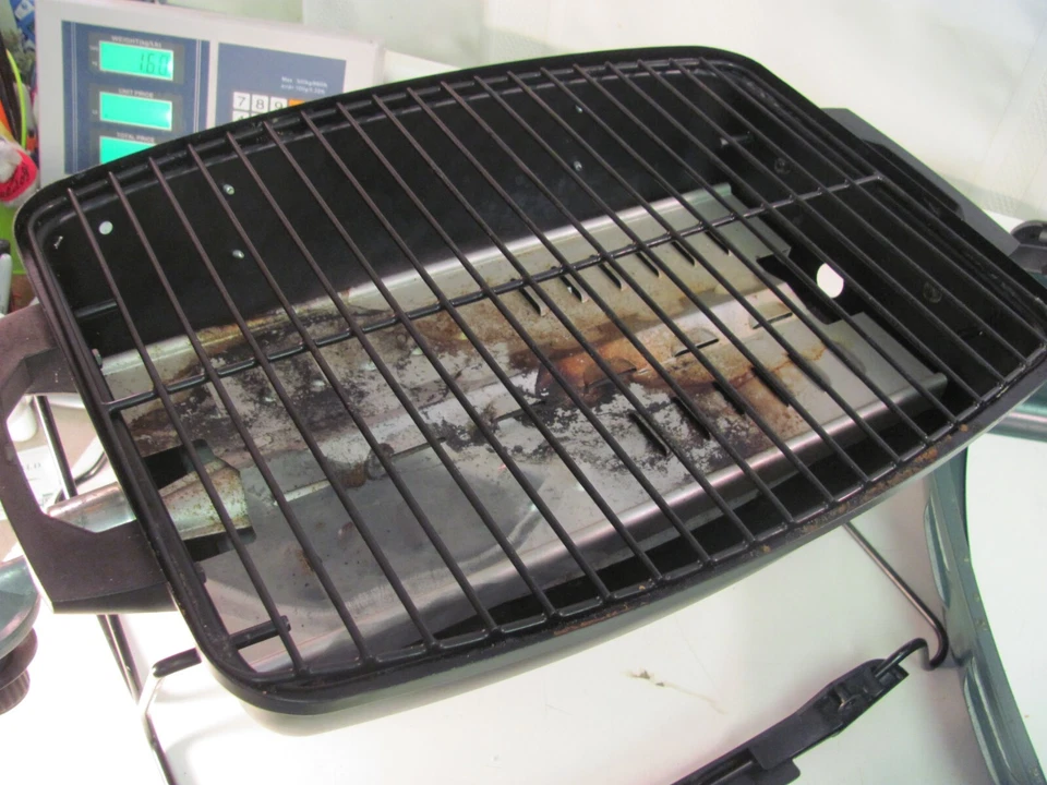 Cuisinart CGG-080 Mesa Portátil Parrilla Gas Plancha - Verde/Negro Foto 2 de 4