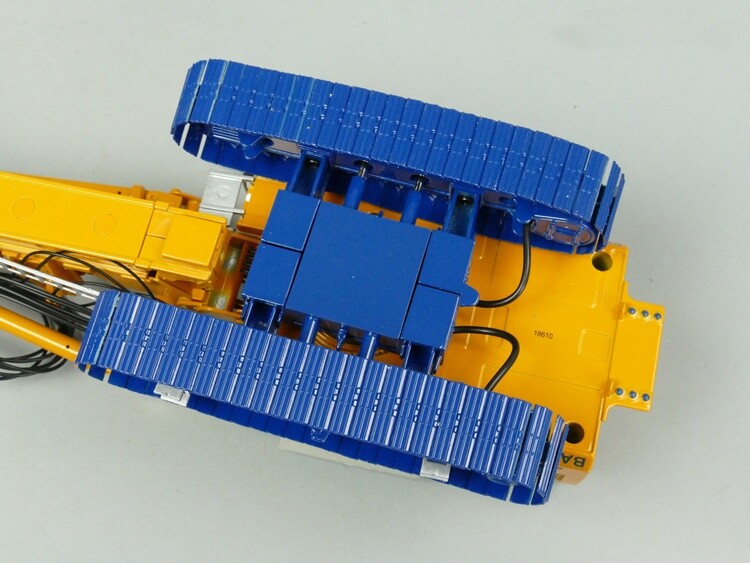 ミニカー 1/50 BYMO バウアー BG 40 ケリー 超大型クレーン ミニカー 1/50 BYMO バウアー BG 40 ケリー 超大型クレーン