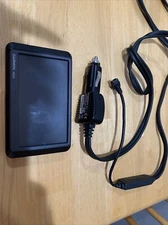 Garmin nuvi 265W Automotive Mountable Bundle With Charger