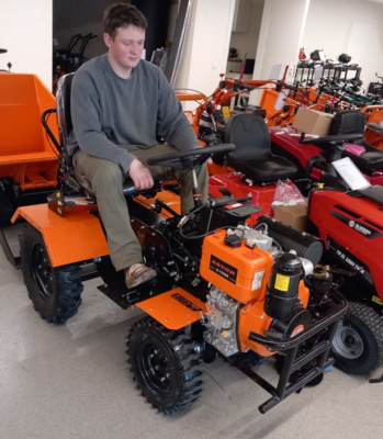 Minitraktor traktor 22 PS 16kw 4x4