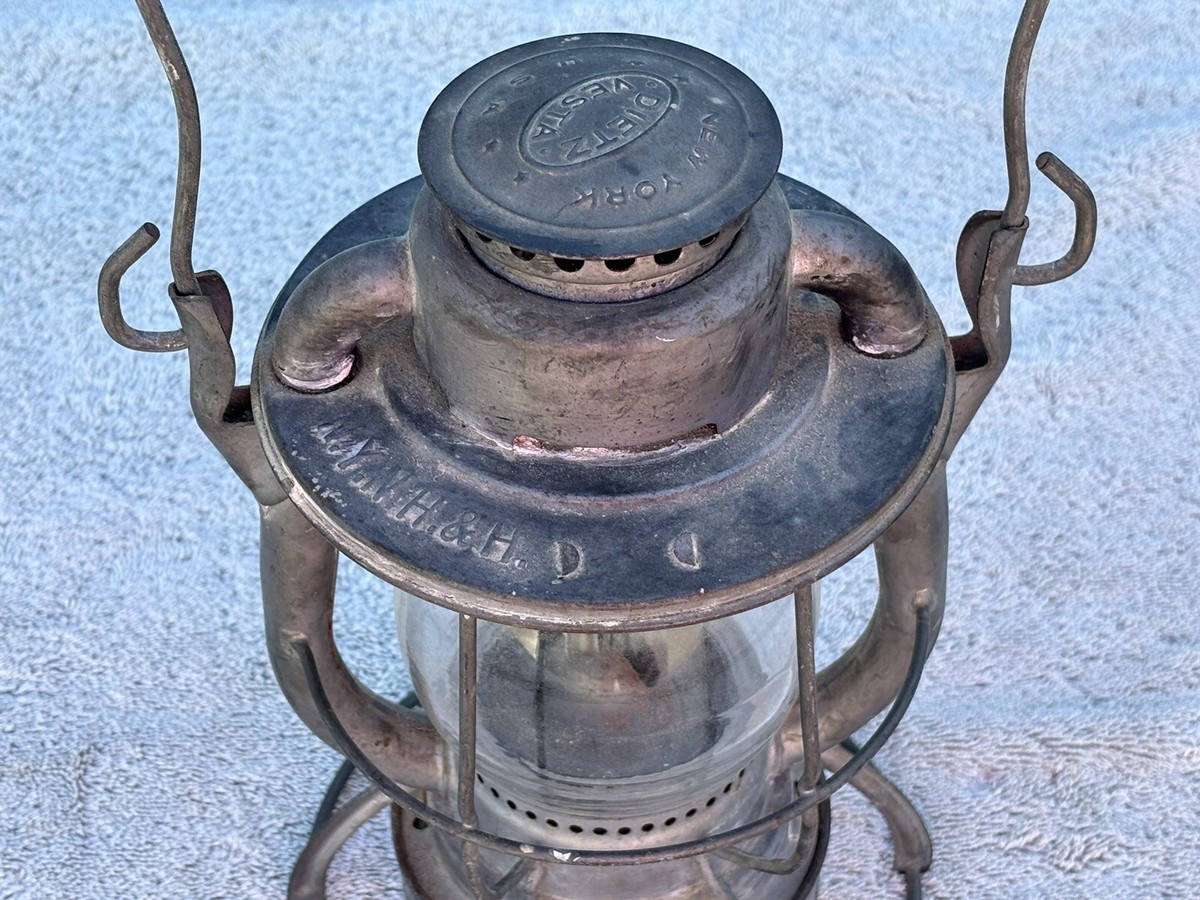 Vintage Dietz Vesta N.Y.N.H.&H. Railroad Railway Lantern USA New