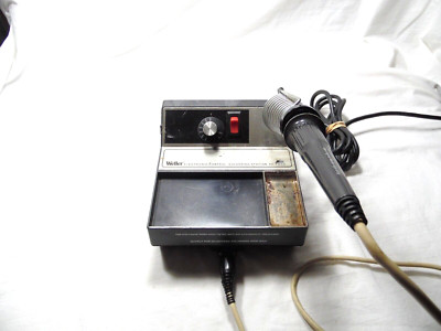 Weller EC1000 Electronic Control Soldering Station with EC1201 Pencil-Works!!