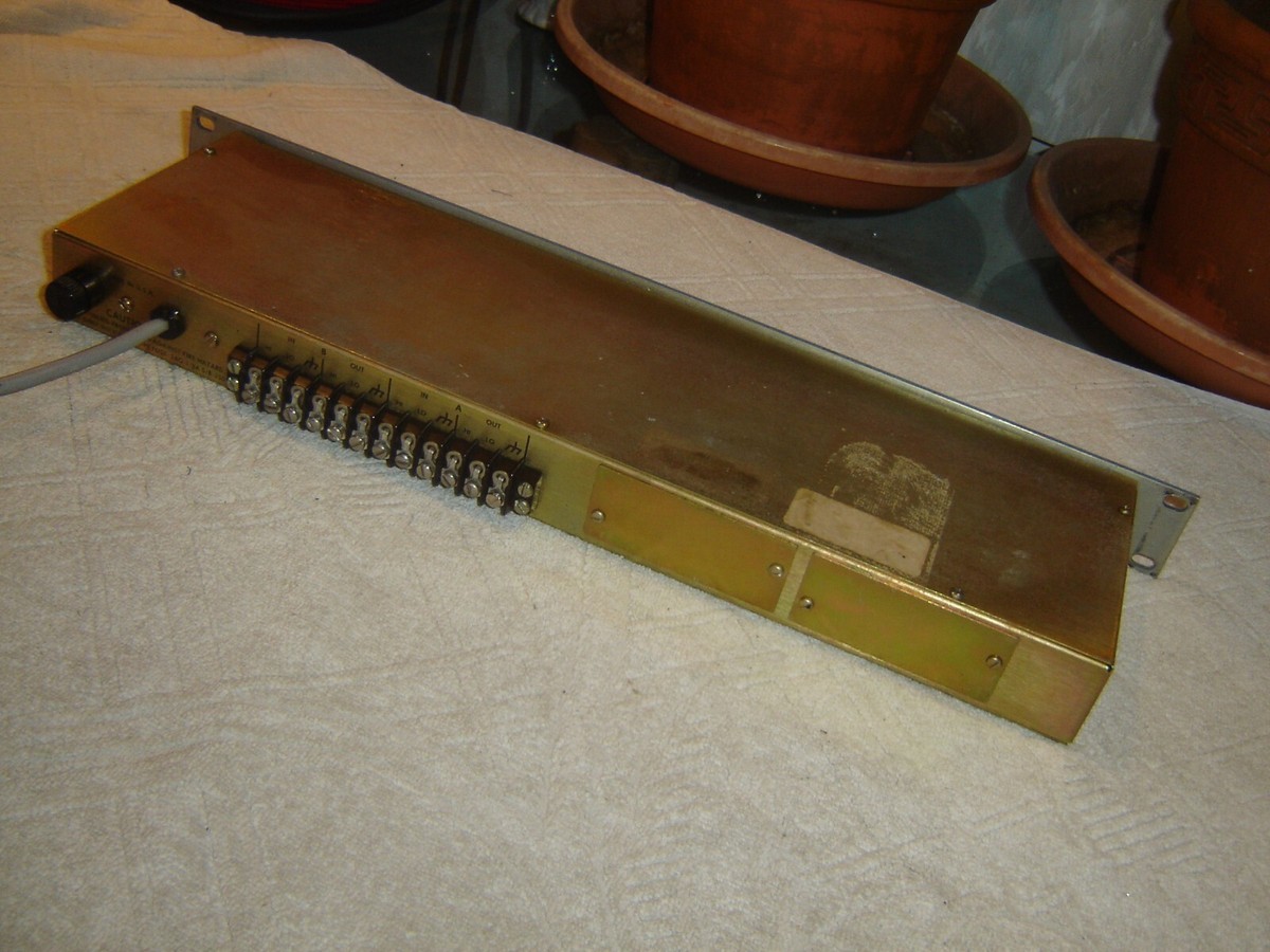 Orban Model 536A （XLR改造済） Orban Model 536A （XLR改造済）