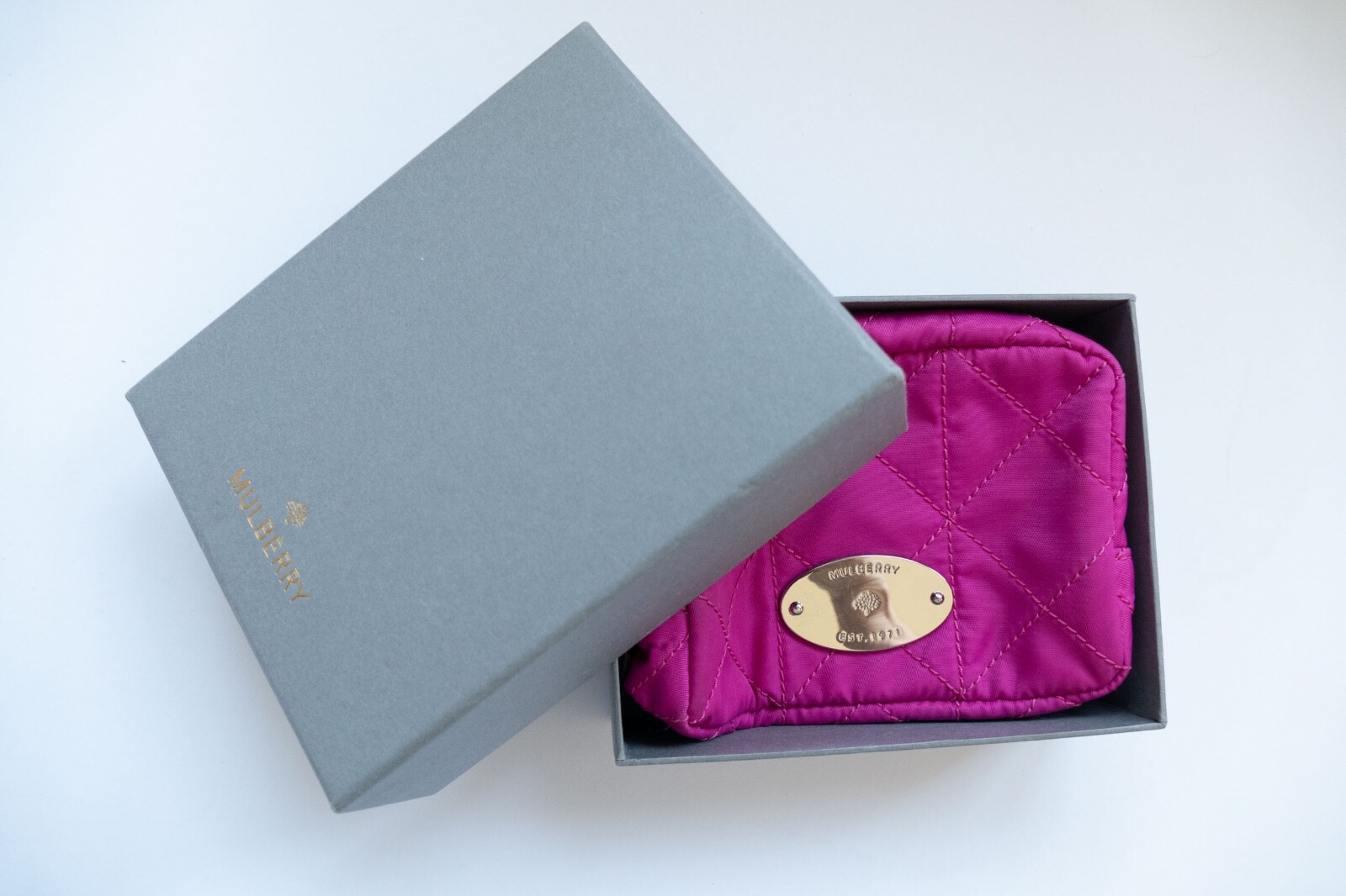 mulberry quilted zipped wash bag Nylon Pink leather pull in Mulberry ...