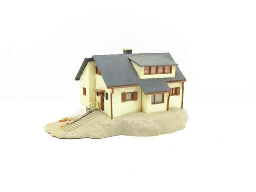VOLLMER MAQUETTE MAISON D'HABITATION COMTEMPORAINE REF. 12757 - ECHELLE H0 1/87 | Zustand: Occasion