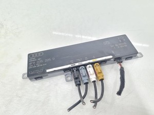 Audi A6 S6 C6 4F 2006 Antennenverstärker Signalverstärker 4F9035225D
