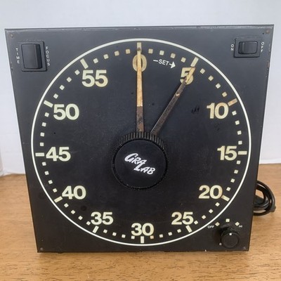VTG GraLab Analog Darkroom Timer Model 300 Glow-In-Dark Dial  *working*