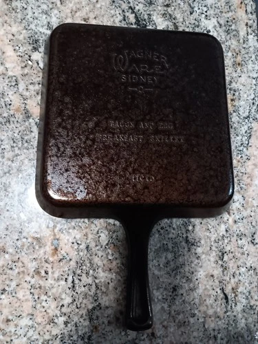 VINTAGE WAGNER WARE SIDNEY CAST IRON BACON AND EGG BREAKFAST SKILLET 1101D