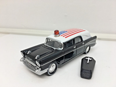 Johnny Lightning 1957 Chevy 210 Patriotic Hearse With Custom Coffin,Diorama,New!