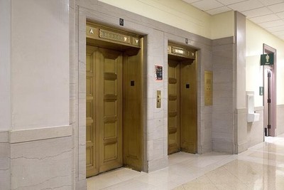 Photo:Washington DC IRS Building 2012 Federal Triangle Elevators Interior