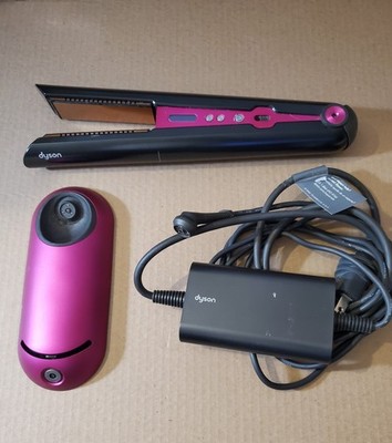 Dyson Corrale Hair Straightener - HS03 No E9W-US-NBK8873A W/Charger.  For Parts!