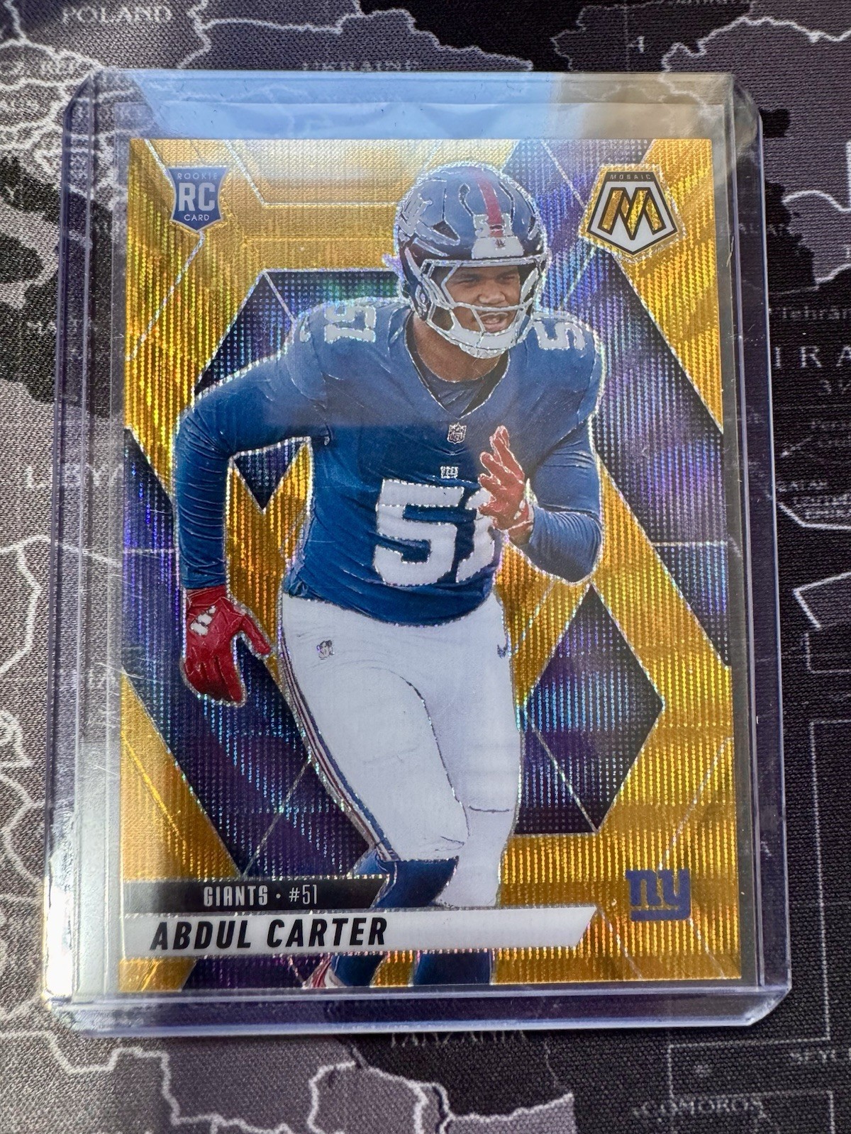 2025 Panini Mosaic Gold Wave Abdul Carter /10 No. 317 RC Giants