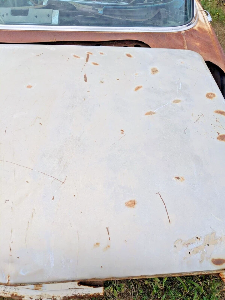 1961 OLDSMOBILE STARFIRE 98 DYNAMIC 88 SUPER 88 TAMPA DO PORTA-MALAS FABRICANTE DE EQUIPAMENTO ORIGINAL 4842199 4842200 - Imagem 3 de 4