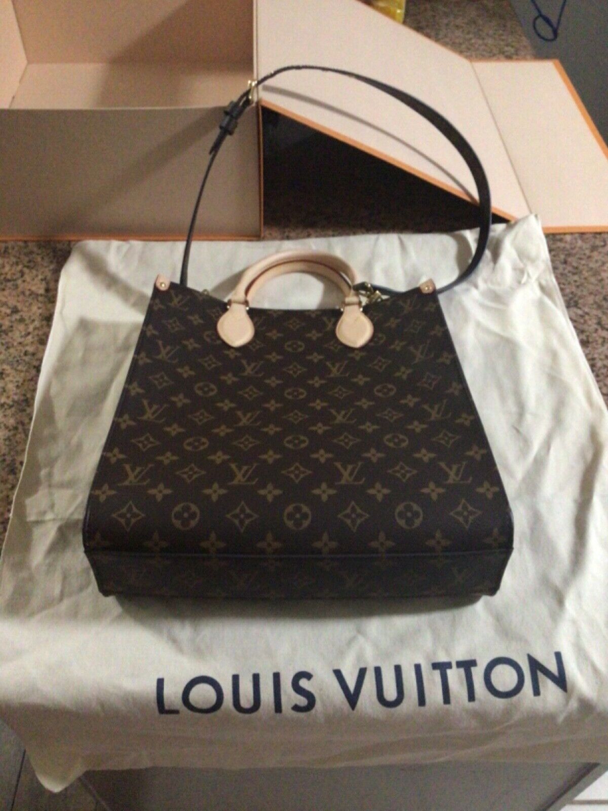 Vavin vintage cloth handbag Louis Vuitton Brown in Cloth - 26312280